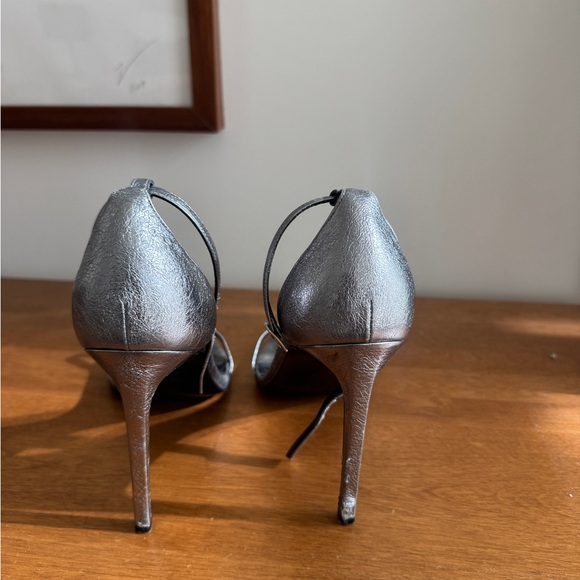 Saint Laurent Amber Metallic Silver Heeled Sandal - Picture 3 of 6